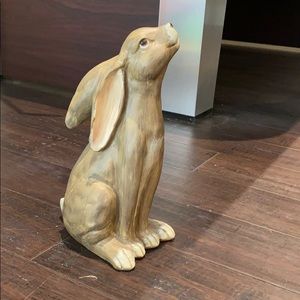 Easter bunny decor